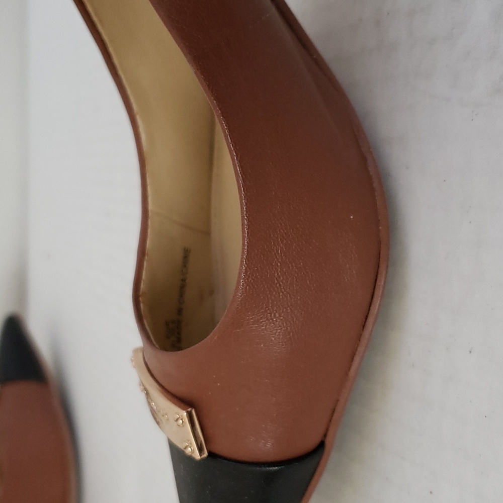 Coach Leather Pumps - Picture 10 of 14